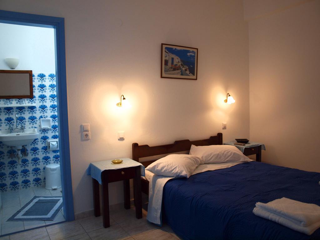 Narkissos Hotel Камари Экстерьер фото